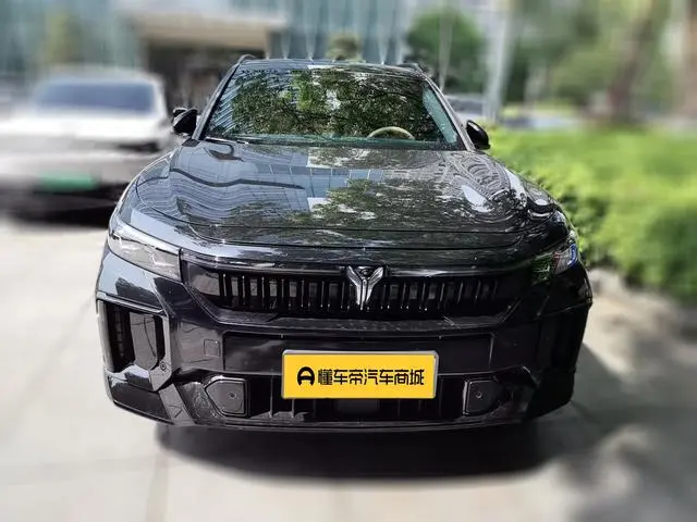 VOYAH Lan Tu FREE Ultra-long battery life smart driving version