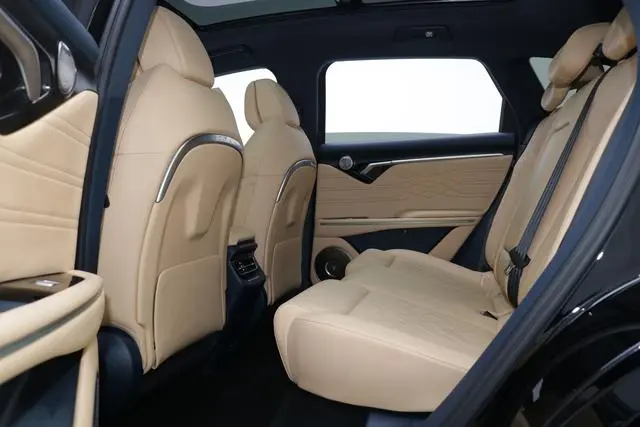 VOYAH Lan Tu FREE Four-wheel drive, long battery life, pure electric version