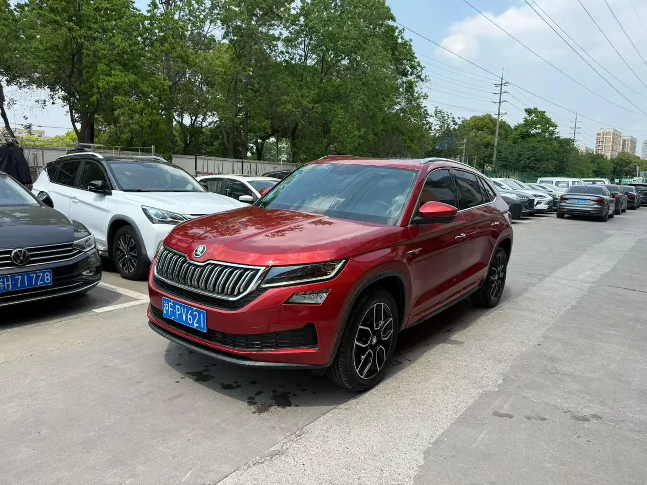 Skoda Kodiak GT ZI330 two-wheel drive deluxe edition Country V