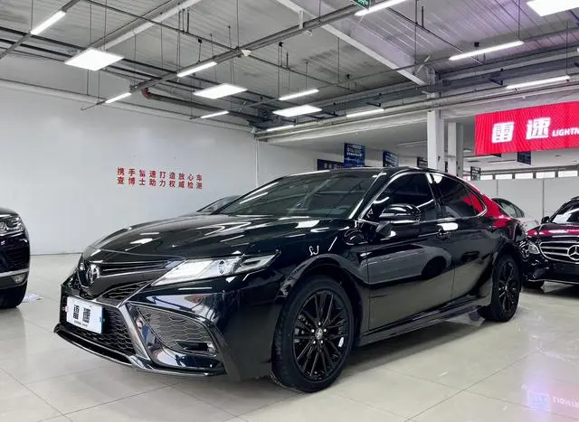 TOYOTA Camry 2.5S Knight Edition
