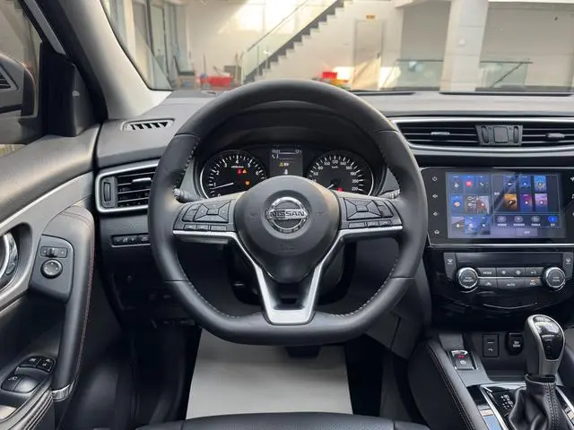 Nissan Qashqai 2.0L XV Prem.Deluxe Edition