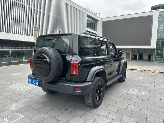 Tank Tank 300 2.0T Conqueror