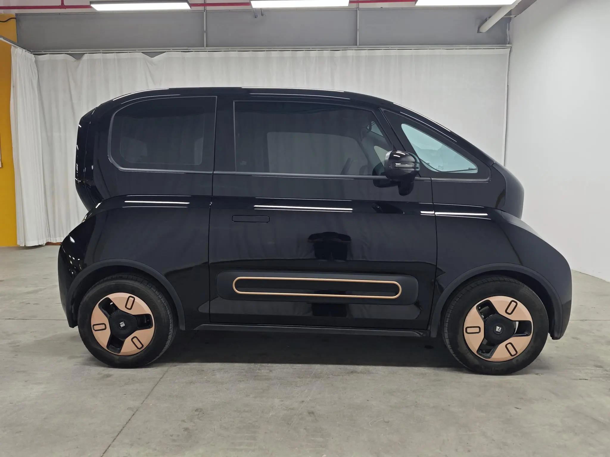 Baojun Baojun KiWi EV Designer Light Edition Ternary Lithium