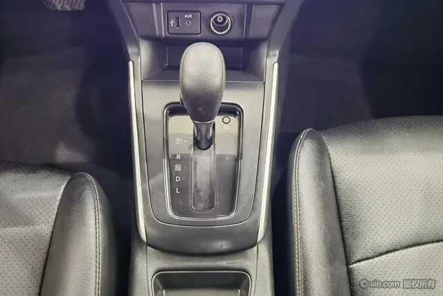 Nissan Xuan Yi Classic 1.6 XE CVT Exclusive Edition