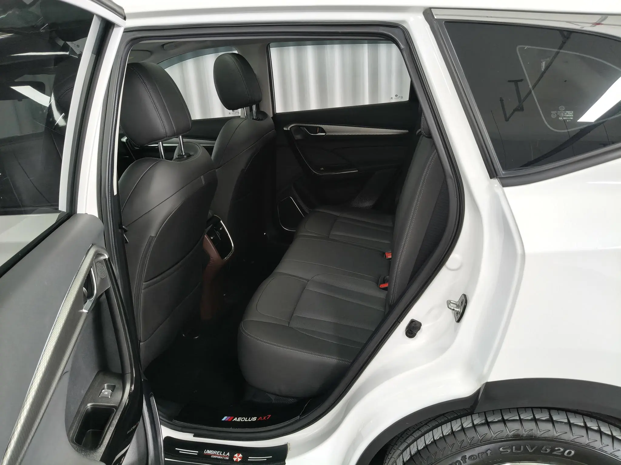 Dongfeng Fengshen Dongfeng Fengshen AX7 1.6T automatic AI flagship country VI