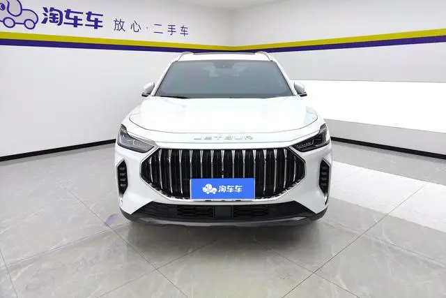 Chery Jetour Jietu X70 PLUS Champion Edition 1.5T DCT Champion MAX 7 Seats