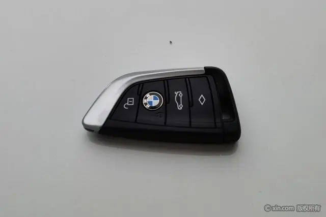 BMW BMW X3 xDrive28i M sports suit