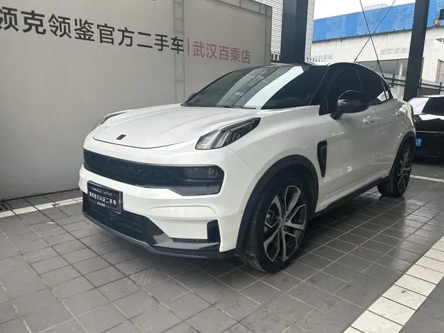 LYNK & CO Lynk 05 2.0TD four-wheel drive Halo