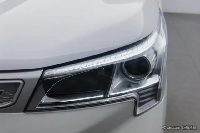 Dongfeng Fengguang Scenery E380 Standard Edition-Comfortable 7 Seats