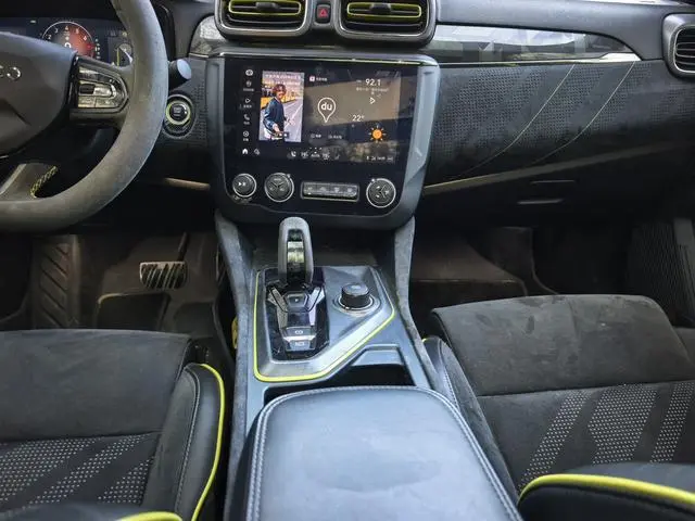 LYNK & CO Lynk 03 03+2.0 TD Automatic Yufeng Version