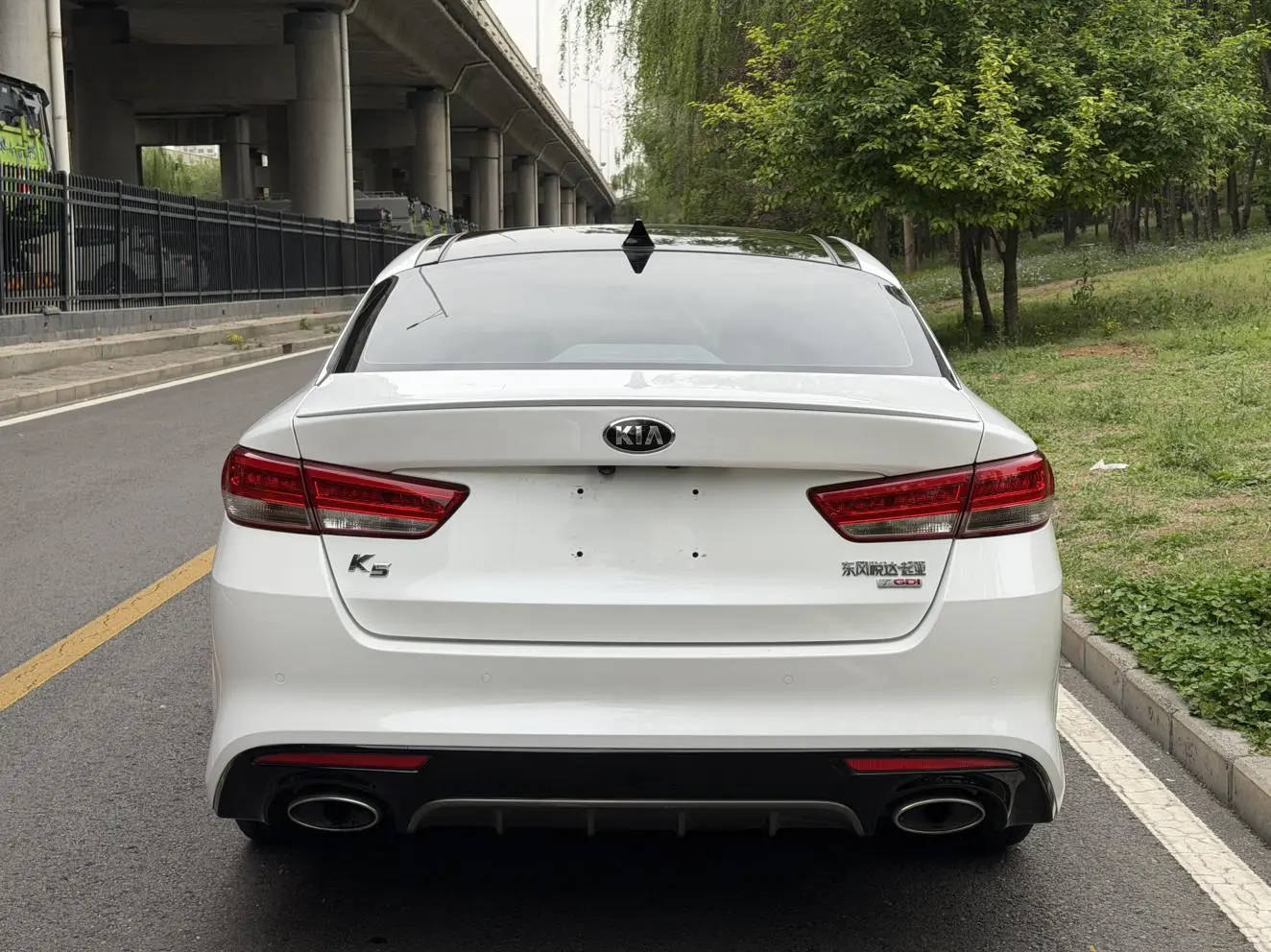 Kia Kia K5 1.6T automatic LUX
