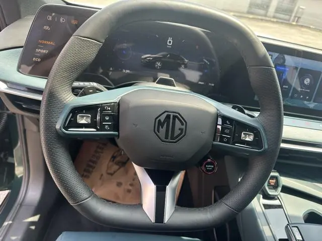 MG MG7 2.0T Automatic Beauty Hunting Exclusive Edition