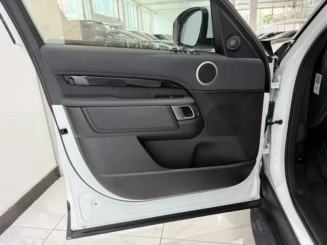 Land Rover discover 3.0 V6 S