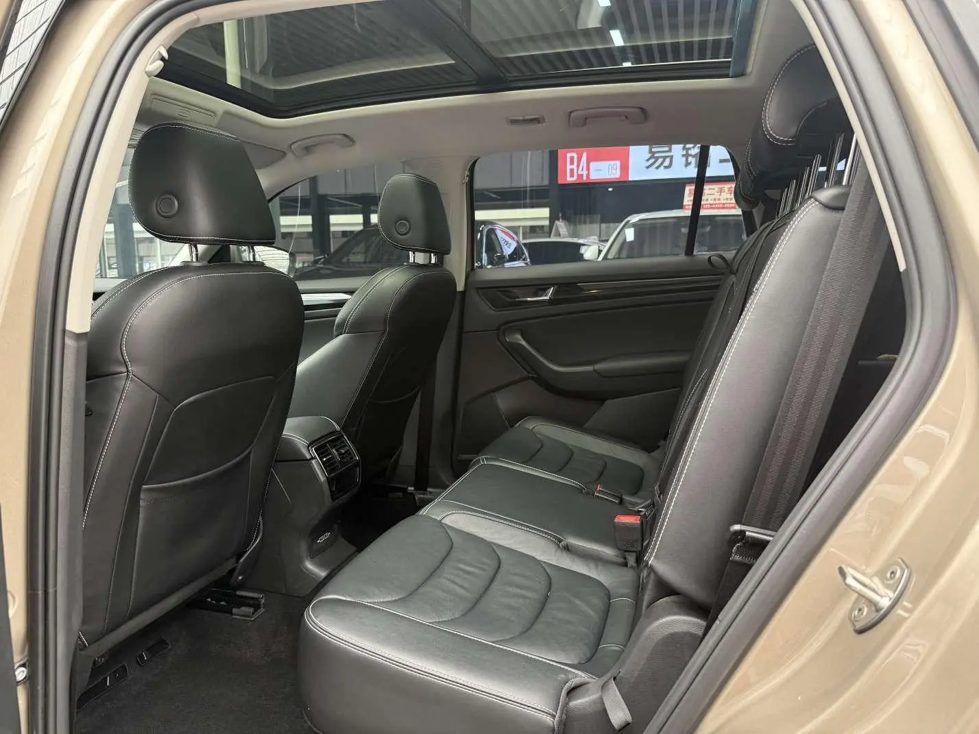 Skoda Kodiak ZI330 7-seater two-wheel drive luxury Premium edition
