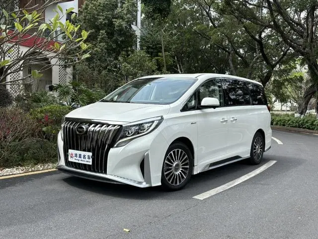 GAC Trumpchi M8 Master Series 390T four-seater Glory Edition