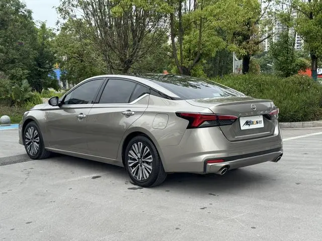 Nissan Teana 2.0L XL-TLS Enjoy Edition