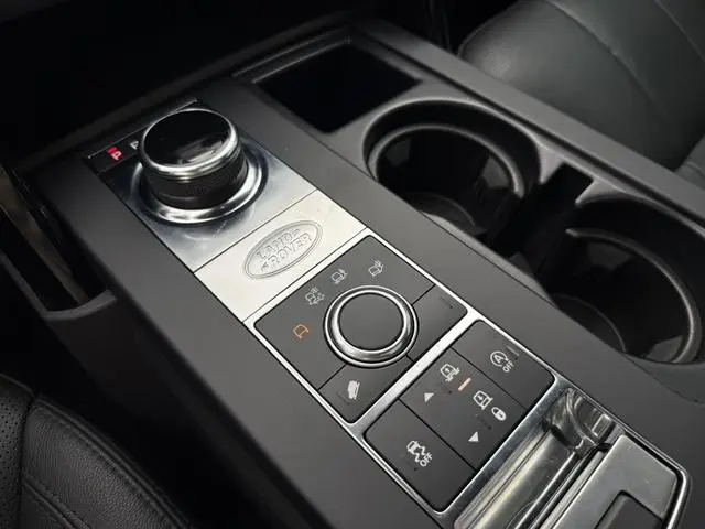 Land Rover discover 2.0T SE