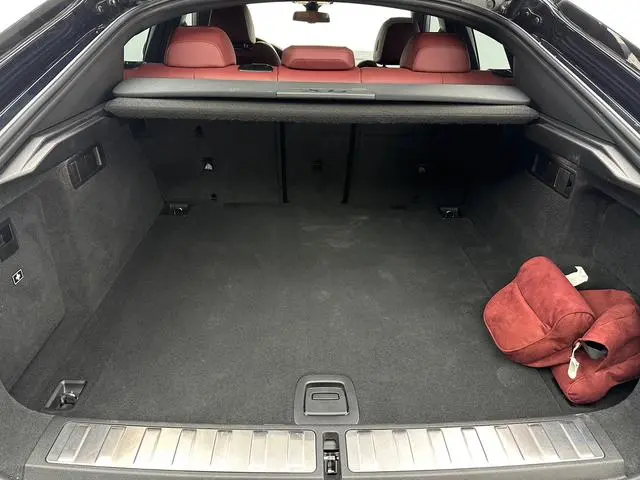 BMW BMW X6 xDrive30i M sports suit