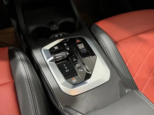 BMW BMW 2 Series 225L M Sports Yao Ye Suit