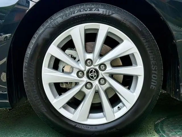 TOYOTA Camry 2.0G Deluxe Edition