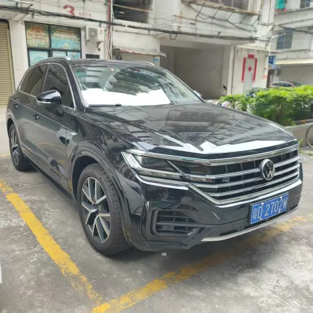Volkswagen Touareg 3.0 TSI Ruixiang Edition Classic Sports Suit