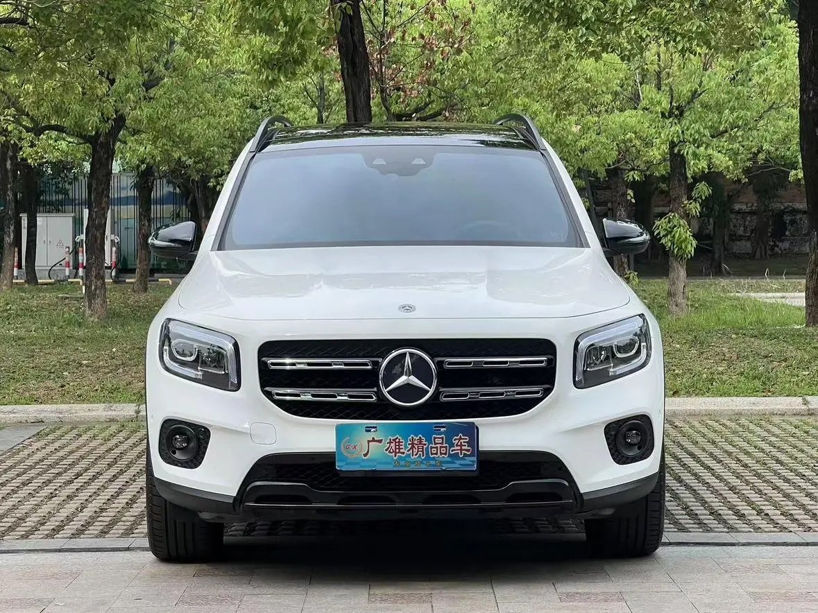 Mercedes-Benz Mercedes-Benz GLB GLB 200 4MATIC