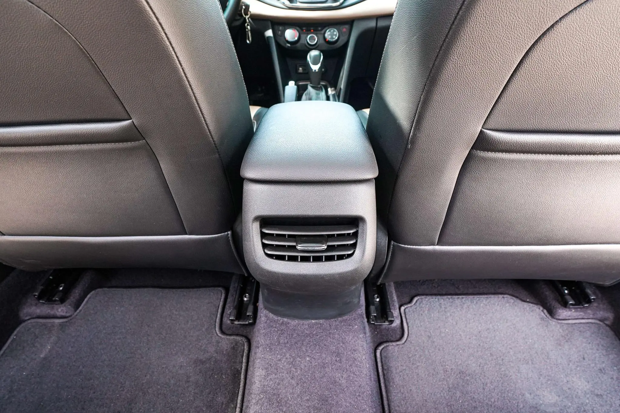 Chevrolet Cruze 320 Automatic Yuechang Version