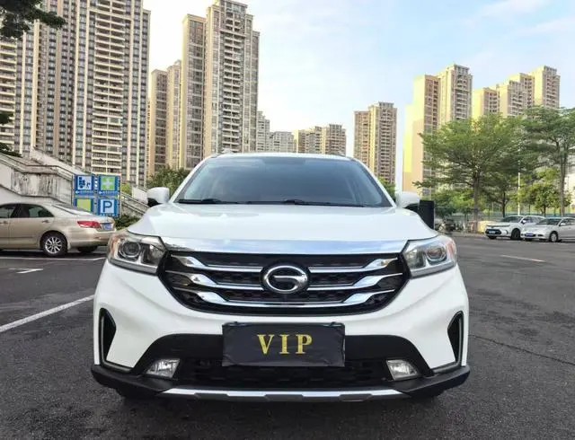 GAC Trumpchi GS4 235T automatic two-wheel drive luxury smart version