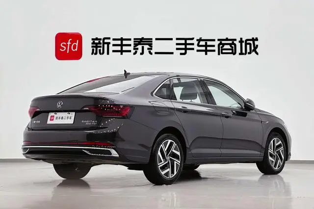 Volkswagen Sagitar 300TSI DSG Beyond Edition