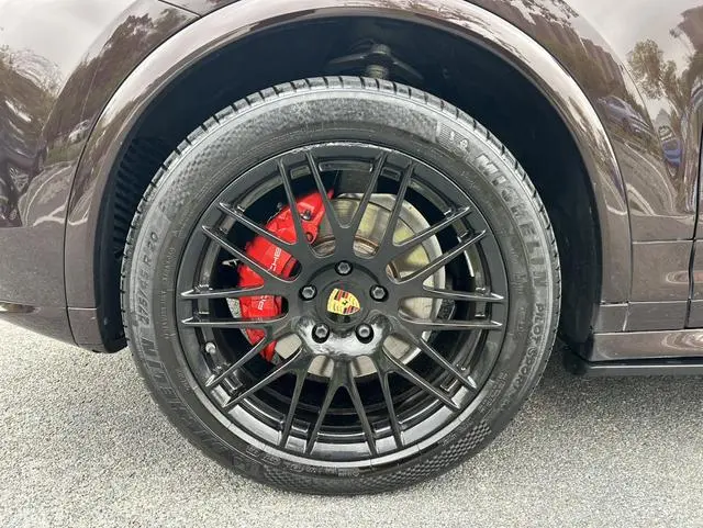 Porsche Cayenne Cayenne Platinum Edition 3.0T