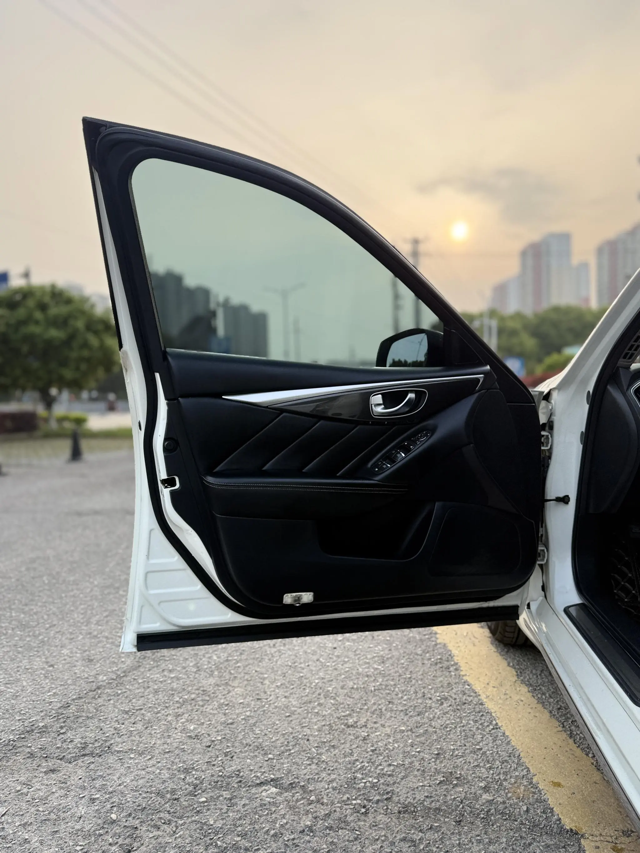 Infiniti Infiniti Q50L 2.0T Comfort Edition