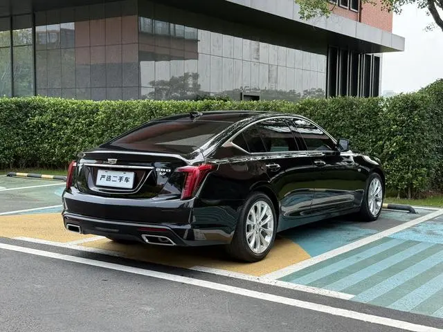 Cadillac Cadillac CT5 28T Luxury Standard Edition