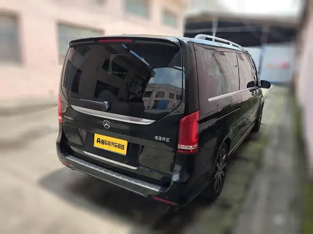 Mercedes-Benz Mercedes-Benz V-class V 260 L Long wheelbase Deluxe Edition