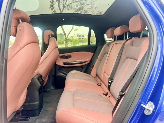 NIO Nio EC6 465KM sports version