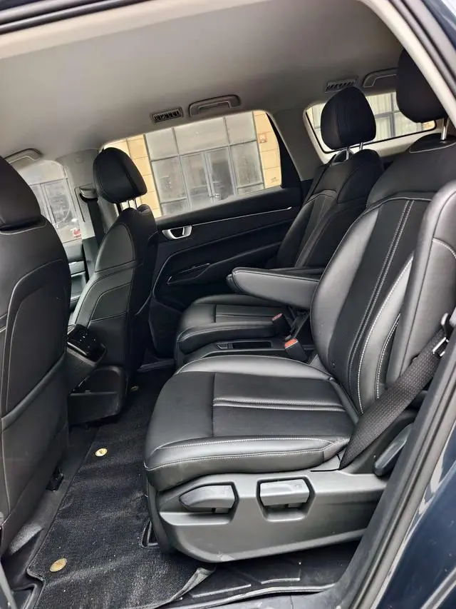 Wuling Capgemini Victory 1.5T CVT Flagship Business Class