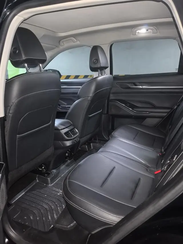 Haval Haval H6 The third generation 1.5 GDIT automatic Pro version