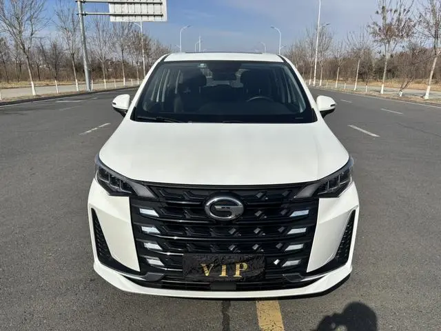 GAC Trumpchi M6 270T Automatic Deluxe Edition 7 seats
