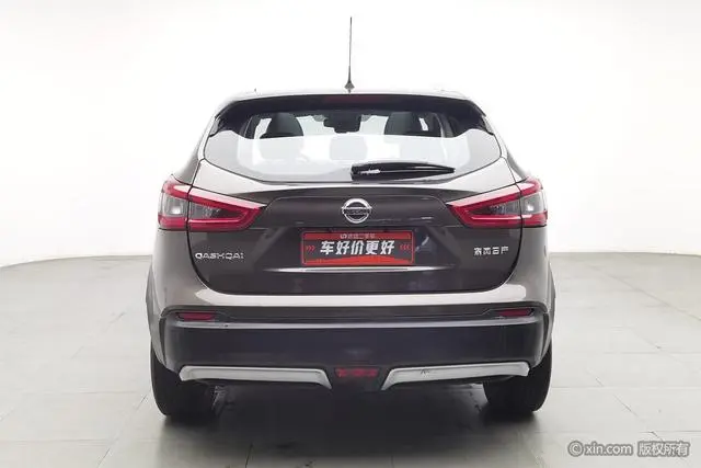 Nissan Qashqai 2.0 L XV Prem Deluxe Edition