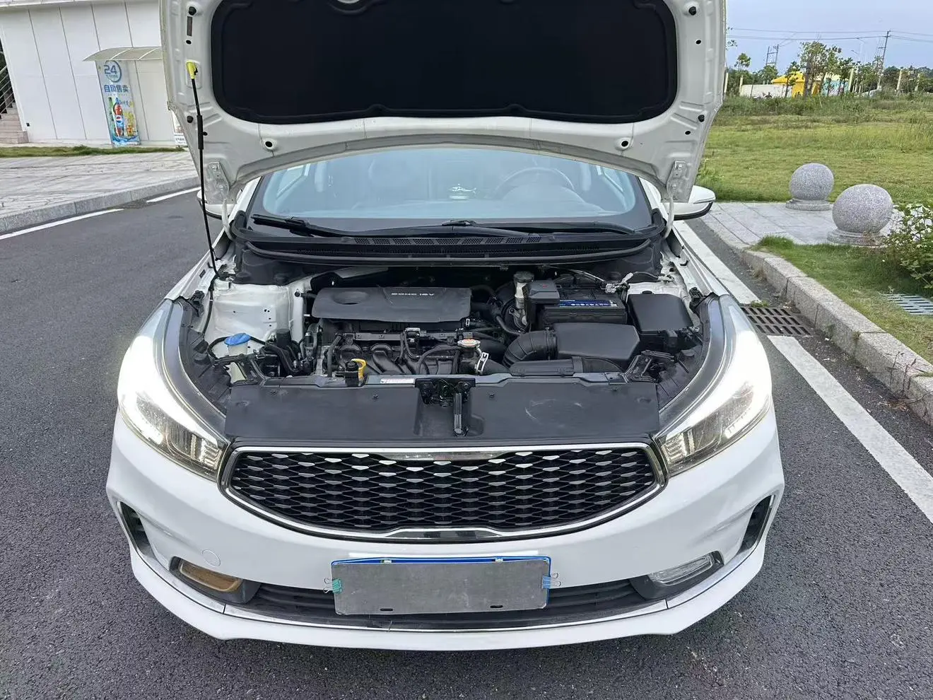 Kia Kia K3 1.6L automatic GL
