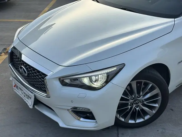 Infiniti Infiniti Q50L 2.0T Yixiang Edition Country VI
