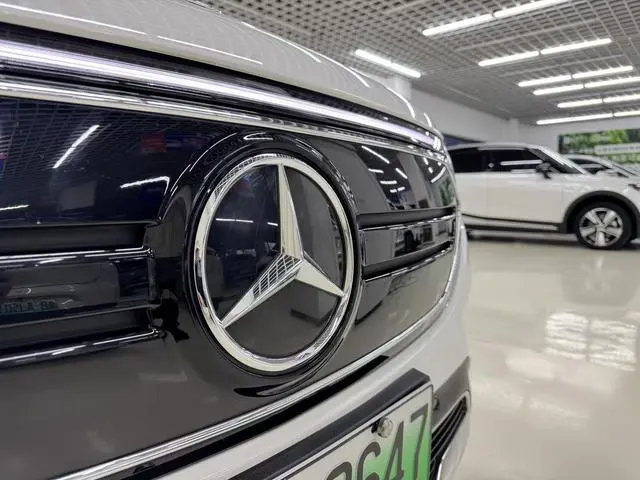 Mercedes-Benz Mercedes-Benz EQB EQB 260