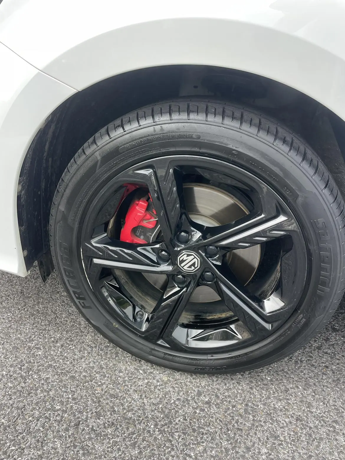 MG MG5 Scorpio 1.5T Trophy Sports Premium Edition