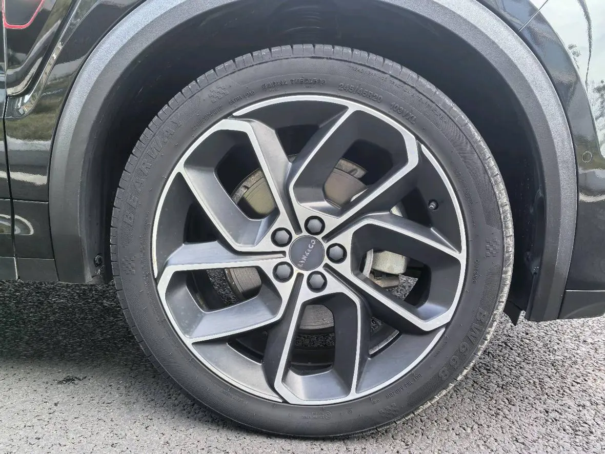 LYNK & CO Lynk 05 2.0TD two-wheel drive Halo