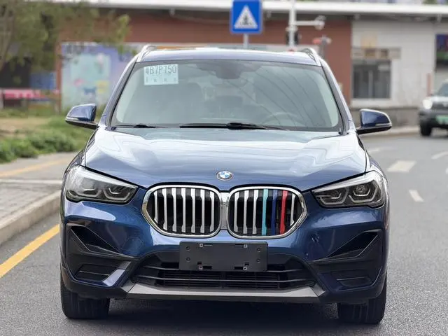 BMW BMW X1 sDrive25Li leading type