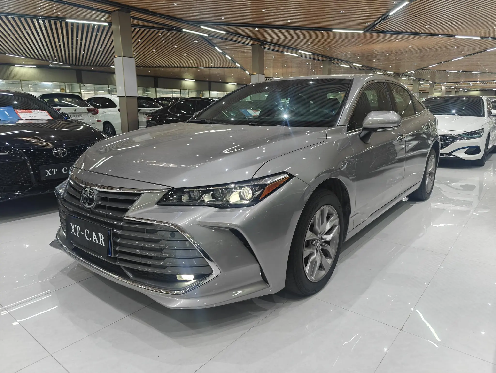 TOYOTA Asian dragon 2.0L Deluxe Edition Country VI