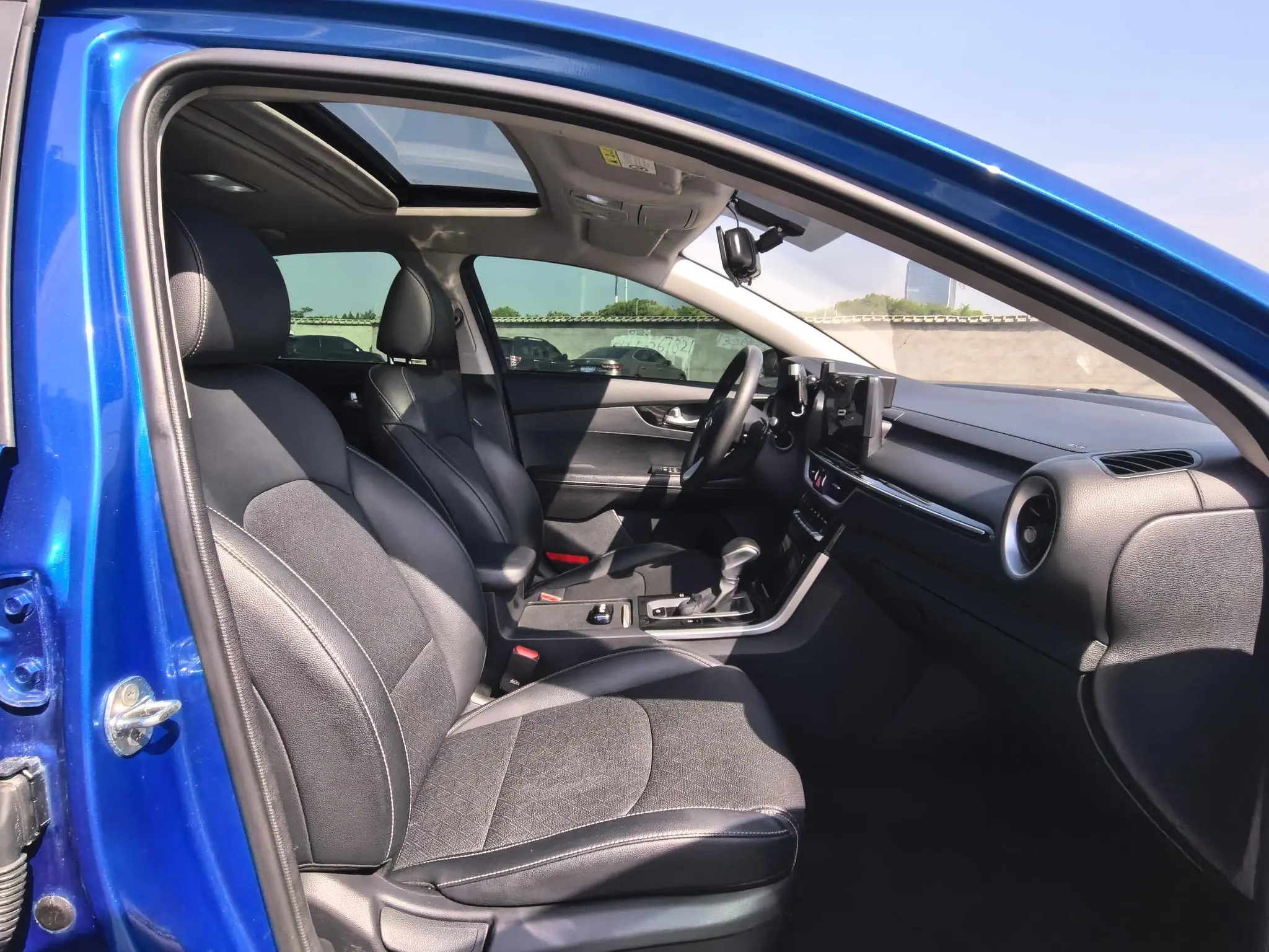 Kia Kia K3 1.5L CVT Smart Enjoy Internet Edition