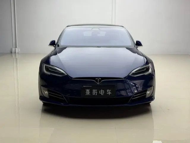 Tesla Model S 75D Standard battery life version