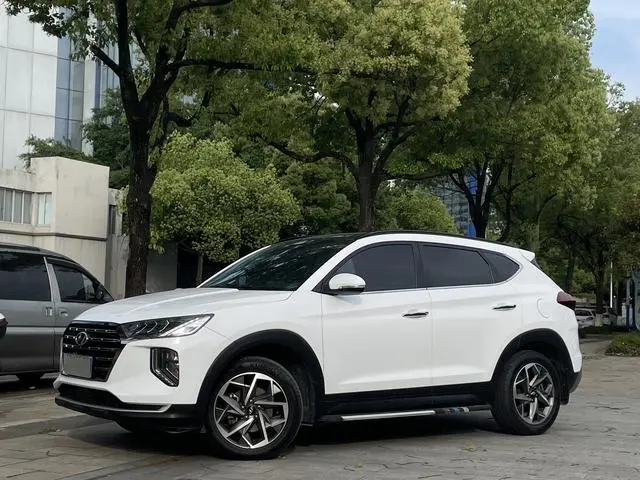 Hyundai Tucson 280TGDi dual-clutch two-wheel drive fashion version of the country VI