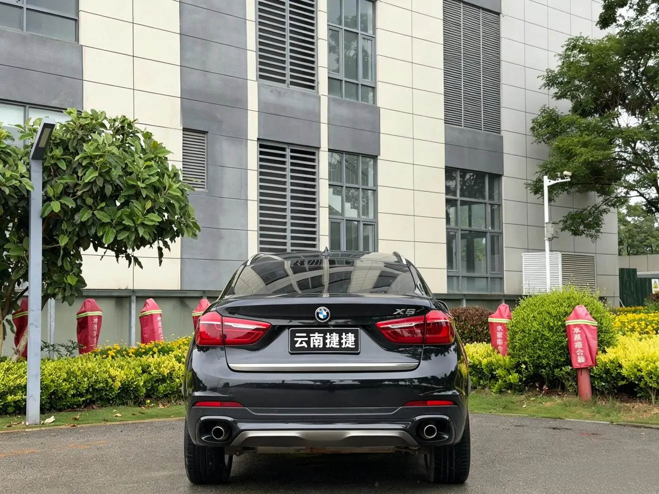 BMW BMW X6 xDrive28i