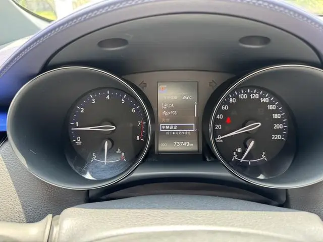 TOYOTA IZOA 2.0L Yichi Edition Country V